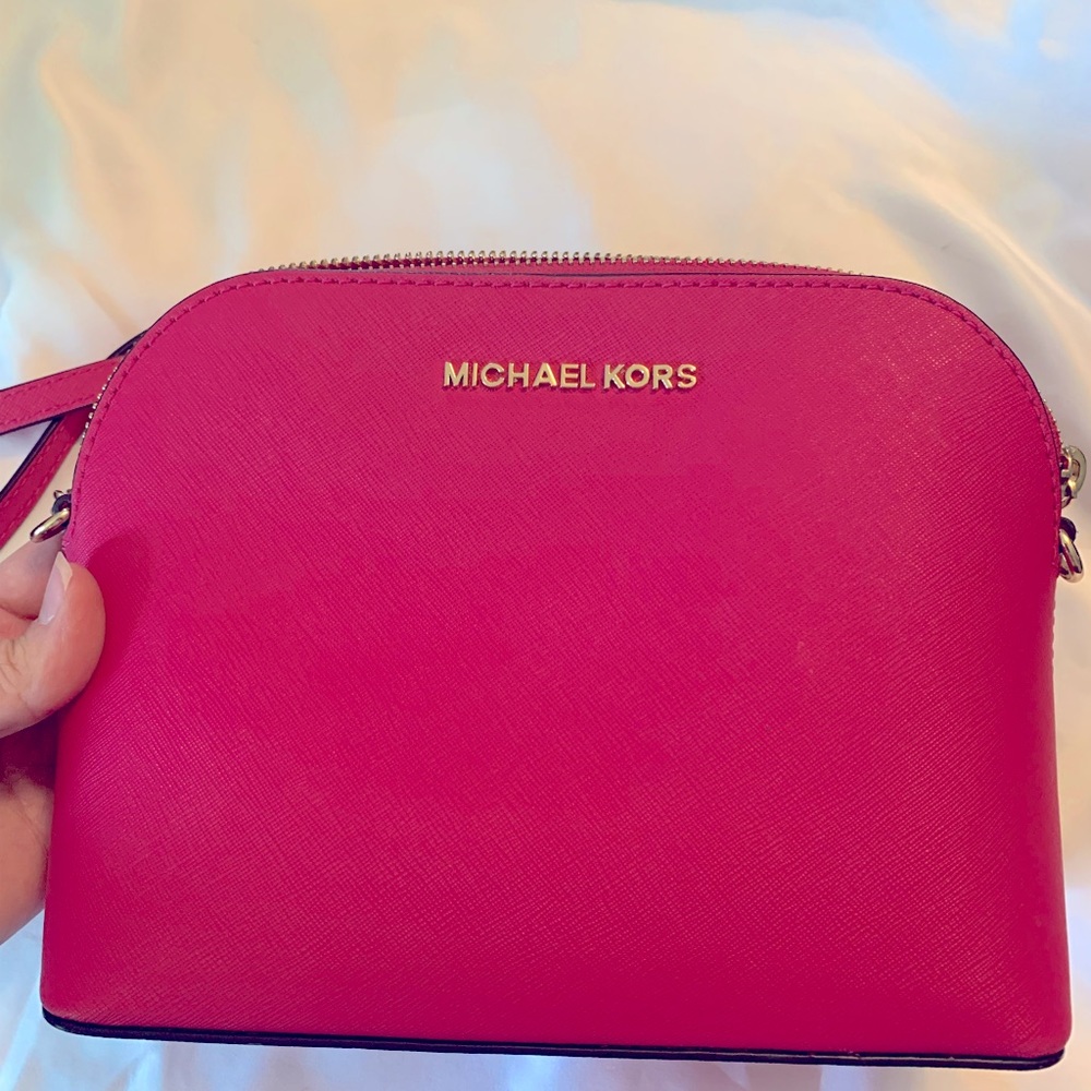 Pink Michael Kors crossbody purse